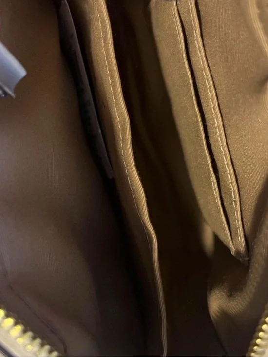 COACH Beige Signature Floral Camera Crossbody - Picture 4 of 8